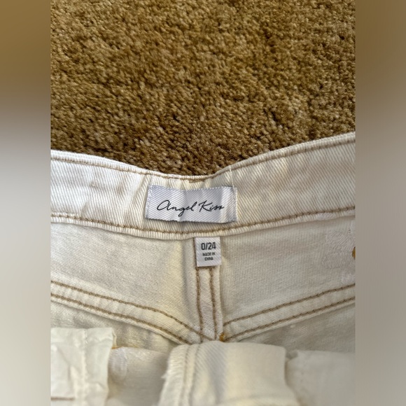 Angel Kim high waisted jean shorts; perfect condition - Picture 7 of 7